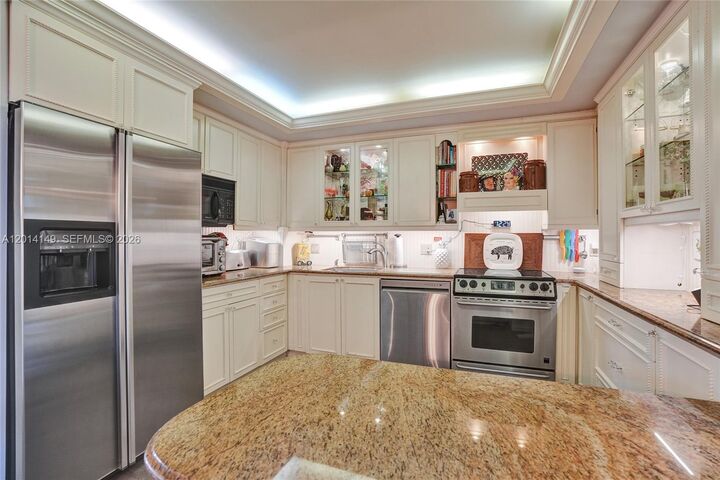 Property Photo:  11113 Biscayne Blvd 1156  FL 33181 