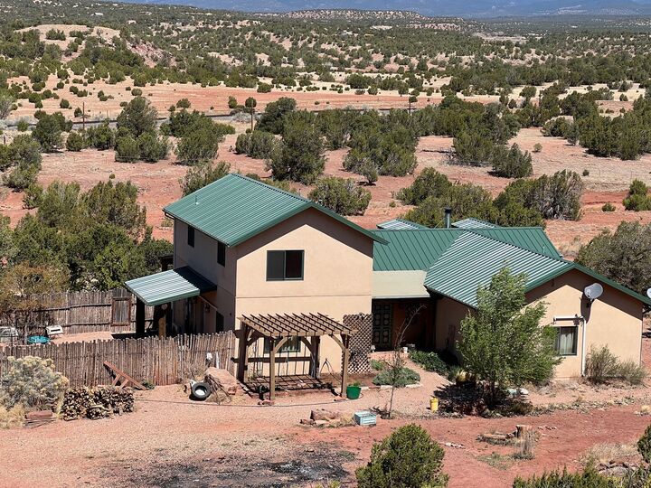 Property Photo:  29 County Road B41e  NM 87560 