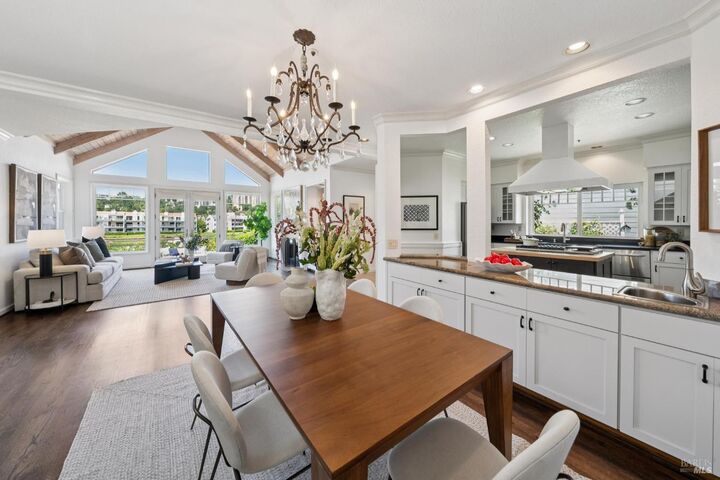Property Photo:  39 Creek View Circle  CA 94939 