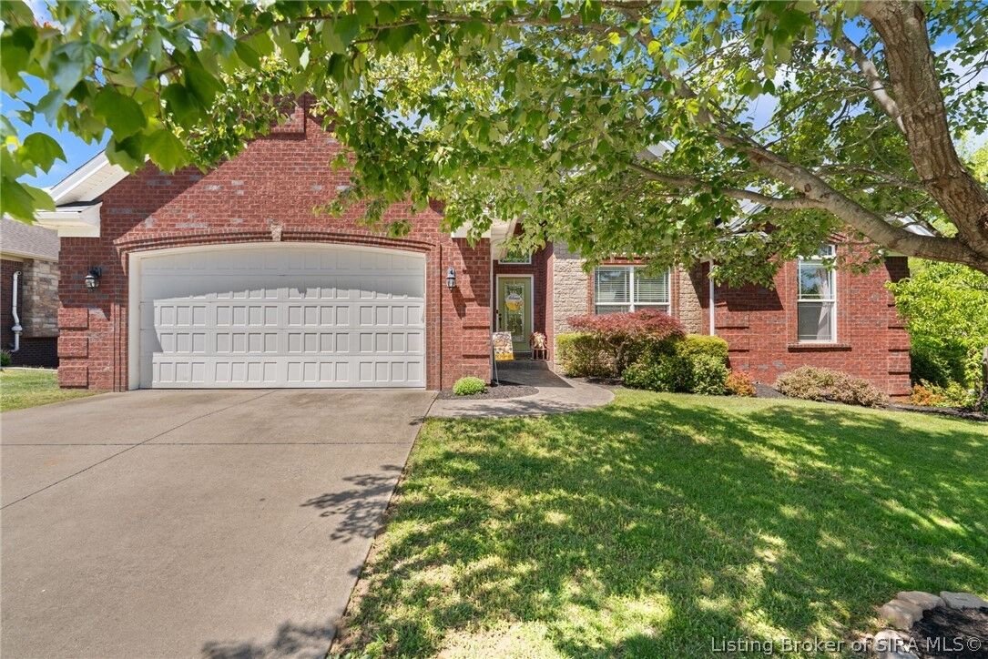 Property Photo: 1123 Frontier Trail IN 47124