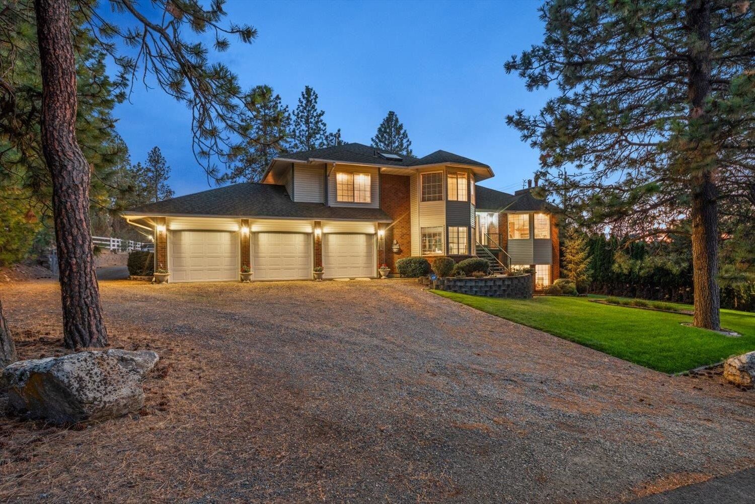 Property Photo:  5218 E 25th Ave  WA 99223 