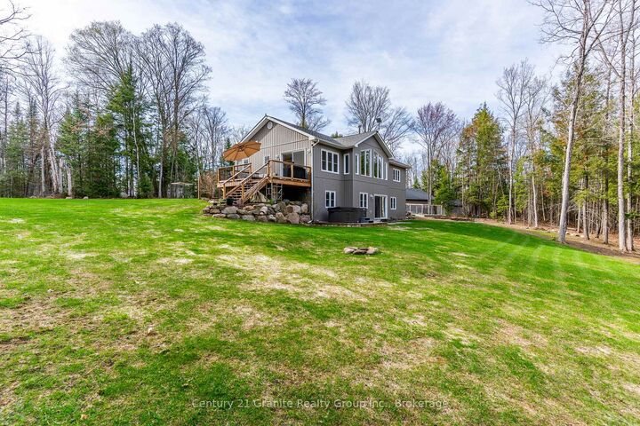 Photo de la propriété:  1208 Eagle Lake Road  ON K0M 1S0 