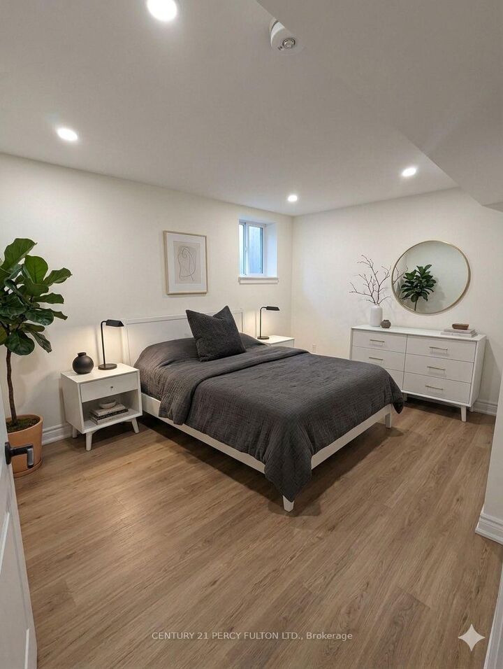 Property Photo:  22 Deverell Street Bsmt  ON L1R 1W4 