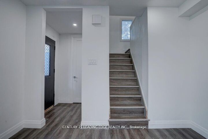 Property Photo:  18 Ritchie Avenue  ON K8P 3V9 