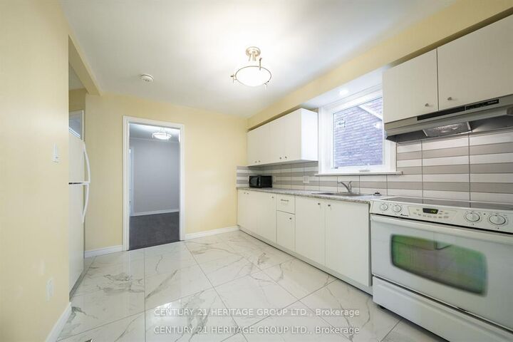 Property Photo: 215 Keele Street ON M6P 2K1