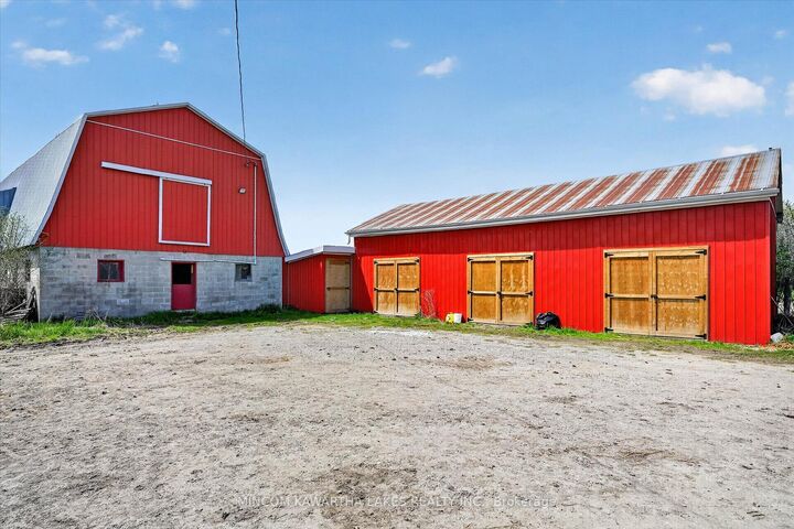 Property Photo: 1528 Matchett Line ON K9J 6Y3