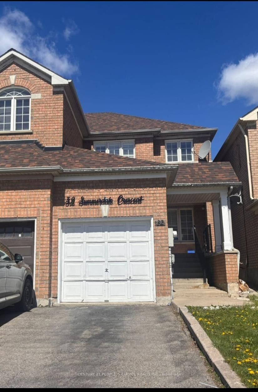 Property Photo:  32 Summerdale Crescent  ON L6X 4V8 