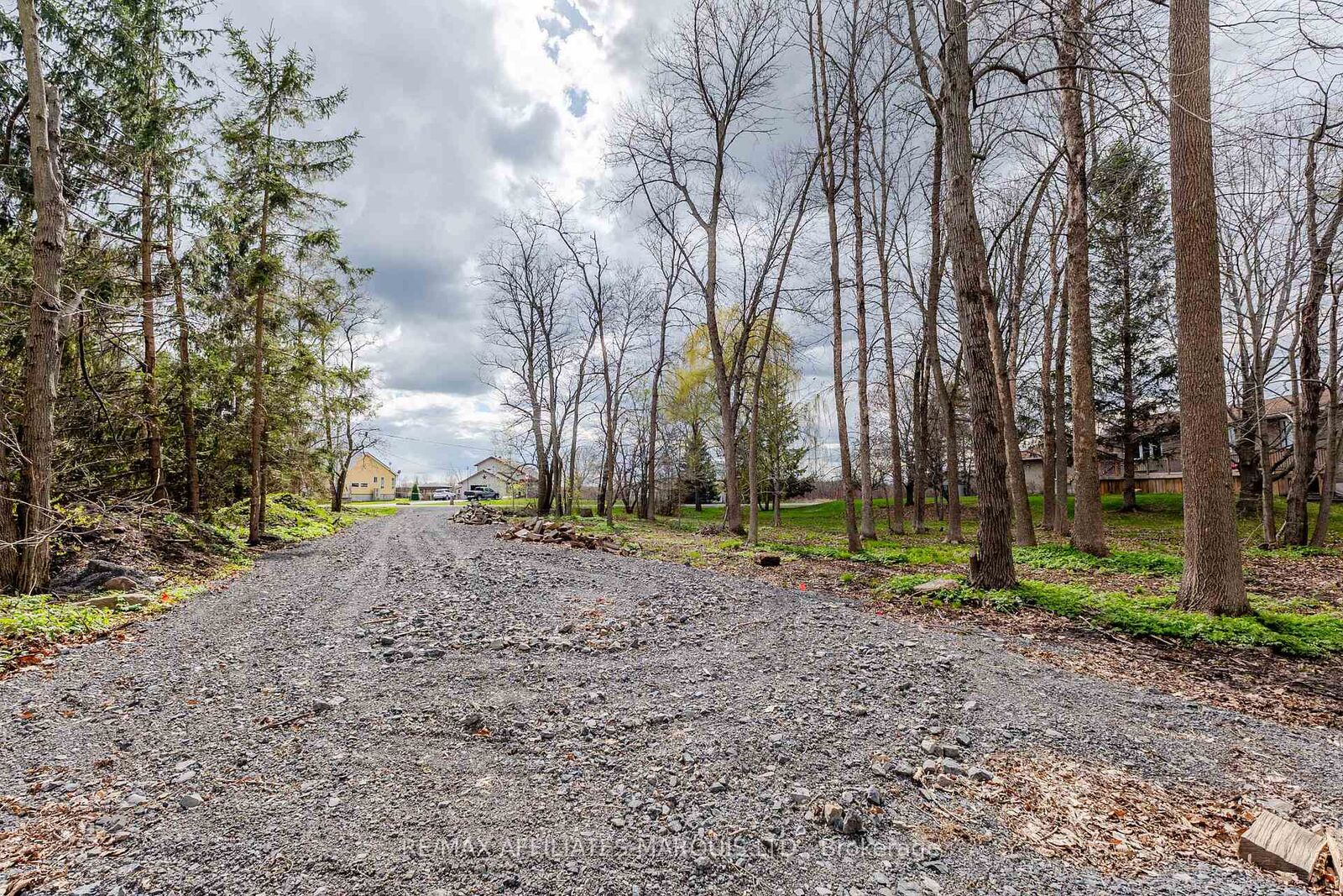 Property Photo: 6537 Tree Haven Road ON K0C 2E0