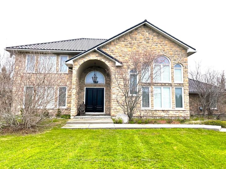 Property Photo: 107 Nawautin Drive S ON K0K 2G0