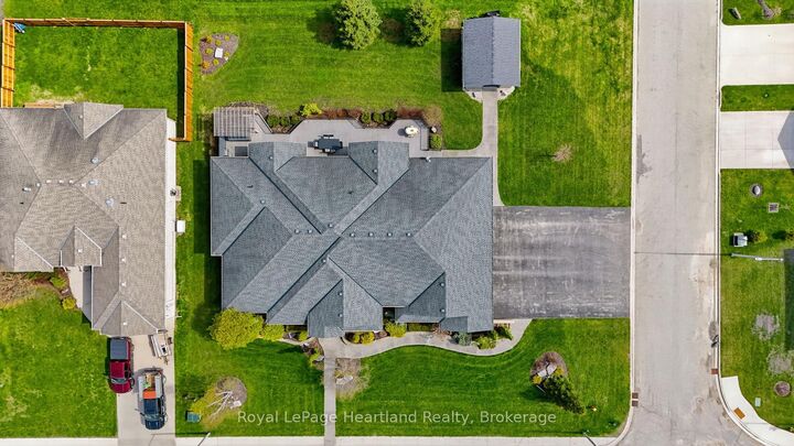 Property Photo: 225 John Street S ON N0G 1Z0