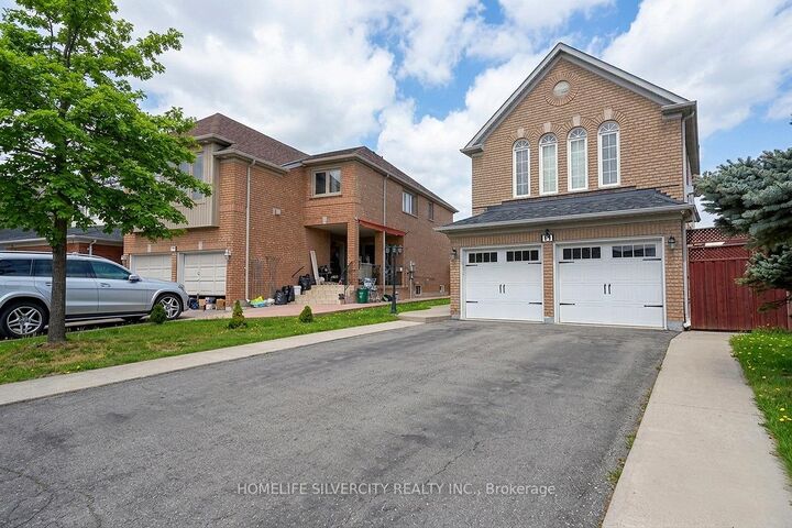 Property Photo: 11 Rangeland Road ON L6R 1L4