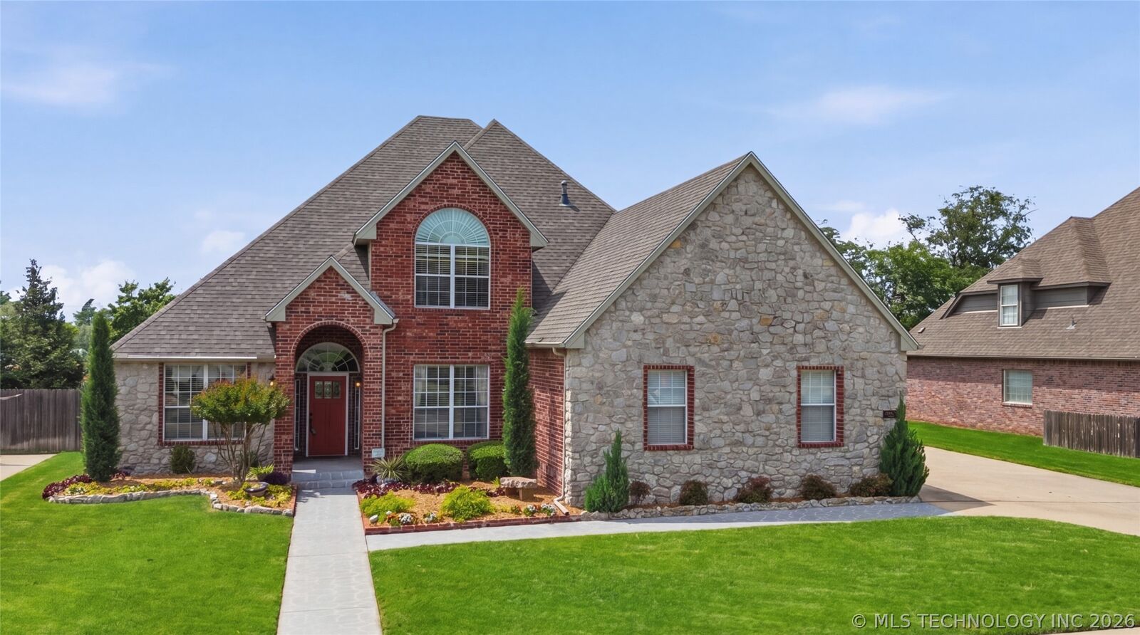 Property Photo: 3920 S Sequoia Avenue OK 74011