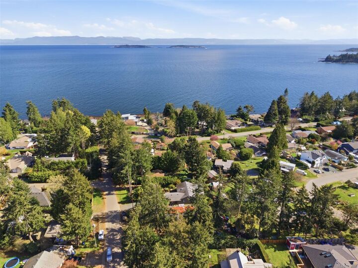 Property Photo:  1220 Marina Way  BC V9P 9B8 