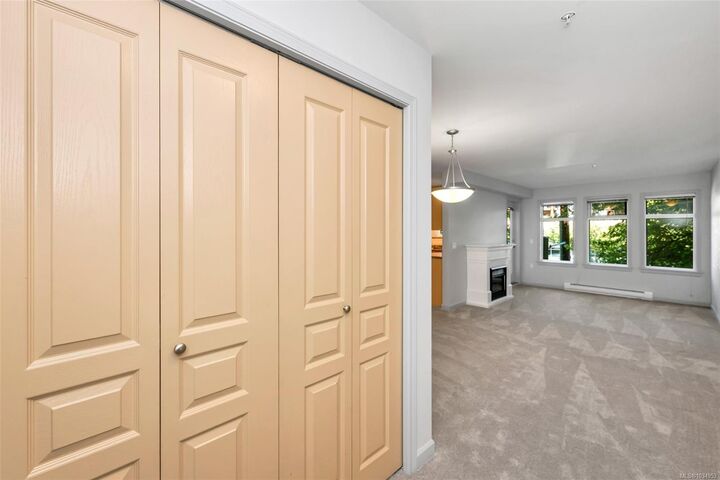 Property Photo:  655 Goldstream Ave 214  BC V9B 0G2 