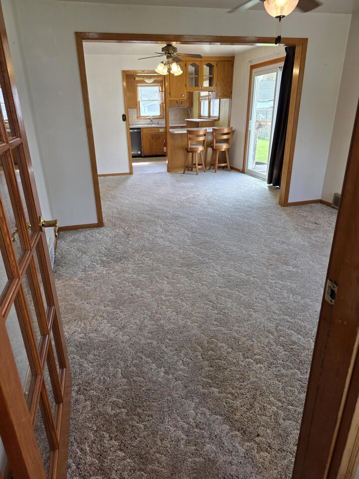 Property Photo:  418 N Lloyd Street  SD 57401 