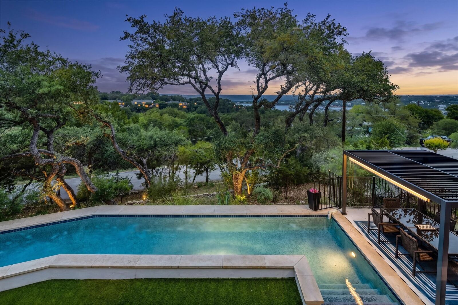 Property Photo:  111 Highlander Street  TX 78734 
