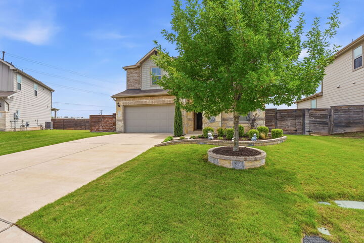 Property Photo: 14215 Alloro Drive TX 78717