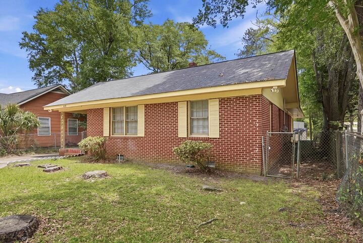 Property Photo:  808 Mercer Avenue W  GA 31701 