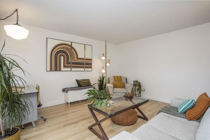 Property Photo:  1026 Queens Avenue 506  BC V3M 6B2 