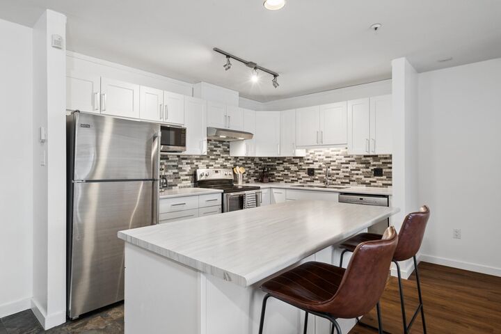 Property Photo:  2968 Burlington Drive 413  BC V3B 7N4 