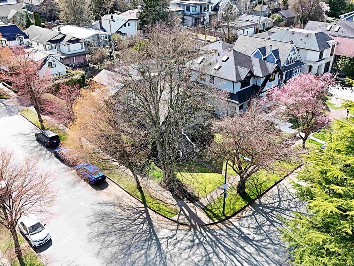 Property Photo:  4402 W 12th Avenue  BC V6R 2R2 