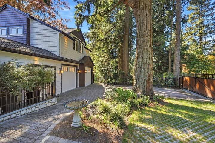 Property Photo: 12682 Crescent Road BC V4A 2V5