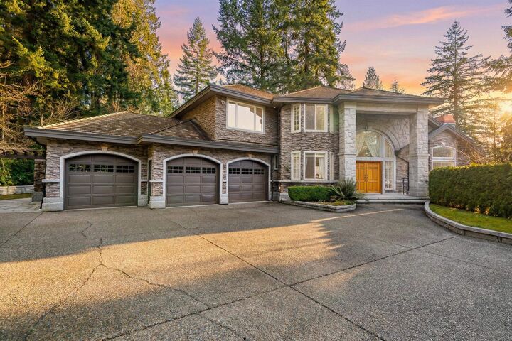 Property Photo:  188 Wyndham Crescent  BC V3H 4X9 