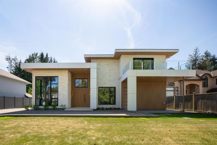 10100 Granville Avenue — photo 1