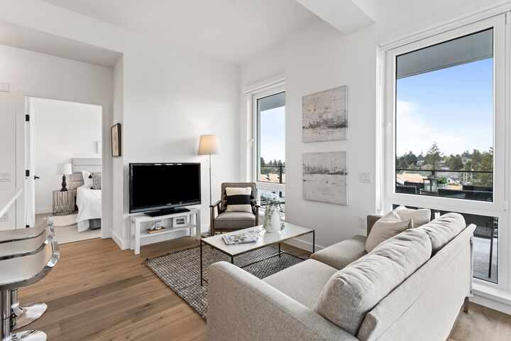 Property Photo:  6859 Cambie Street 603  BC V6P 0M4 
