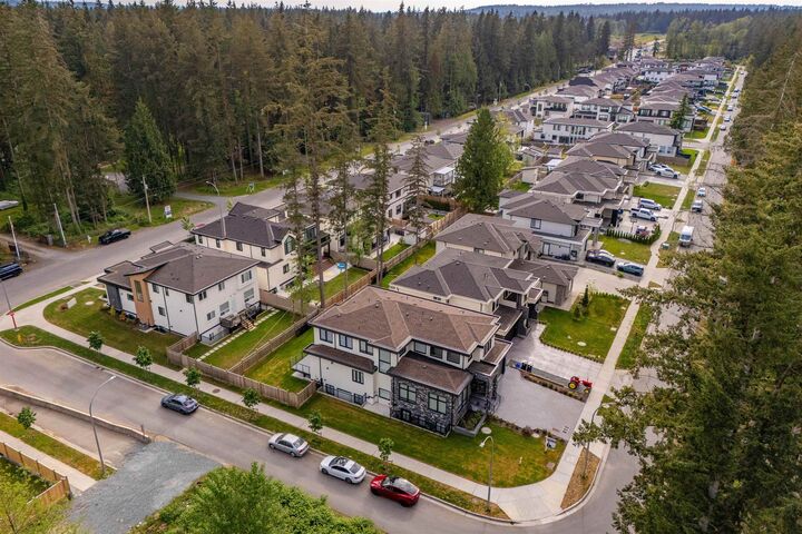 Property Photo:  20280 27A Avenue  BC V2Z 0B6 