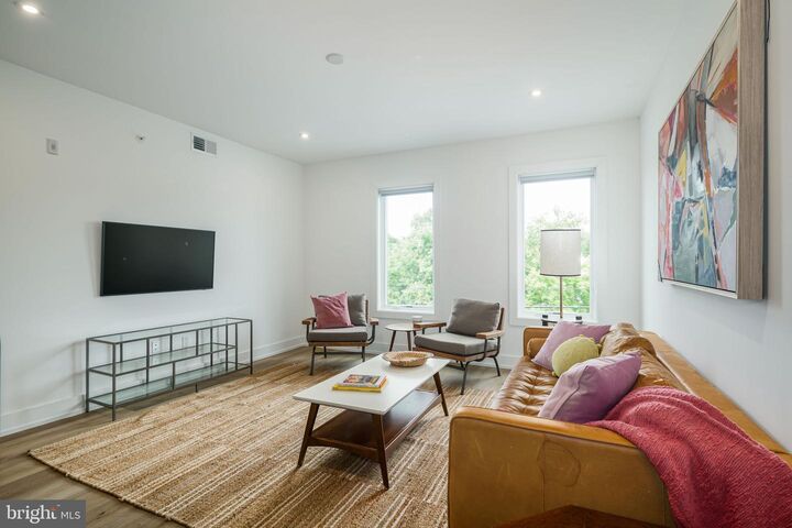 Property Photo: 5013 Springfield Avenue 202 PA 19143