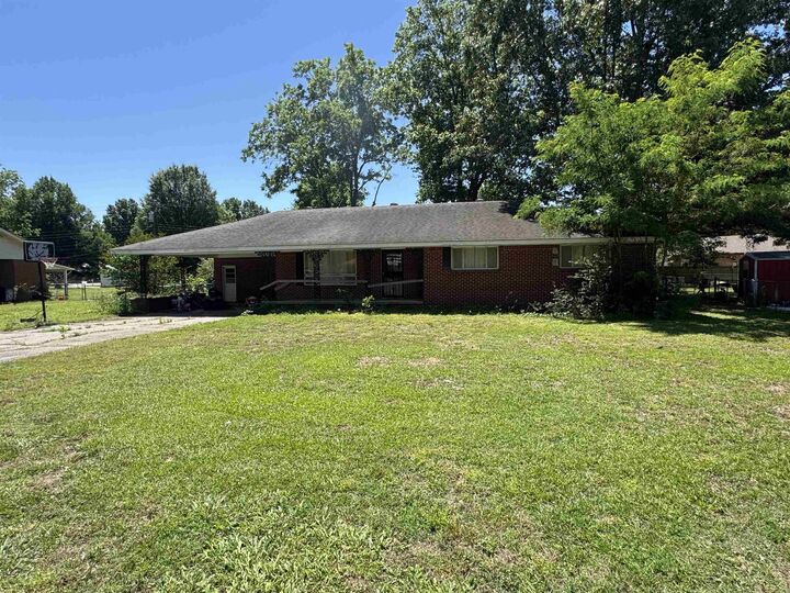 Property Photo:  1209 Basil Street  AR 72422 