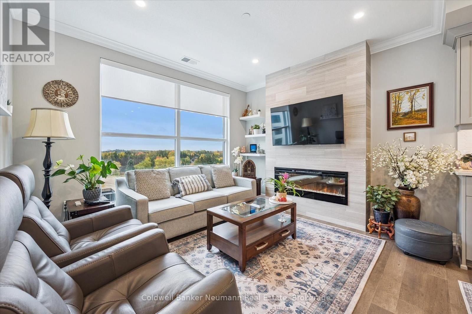 Property Photo:  1880 Gordon Street South 612  ON N1L 0P4 