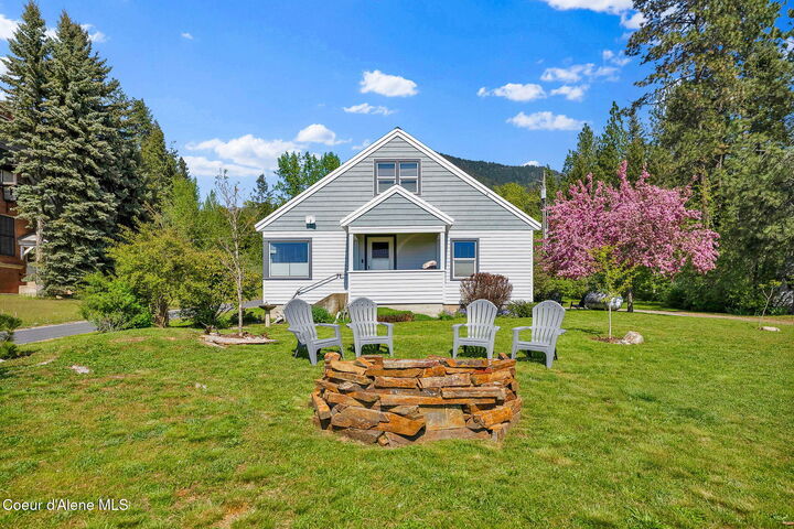 Property Photo:  104 School Rd  ID 83836 