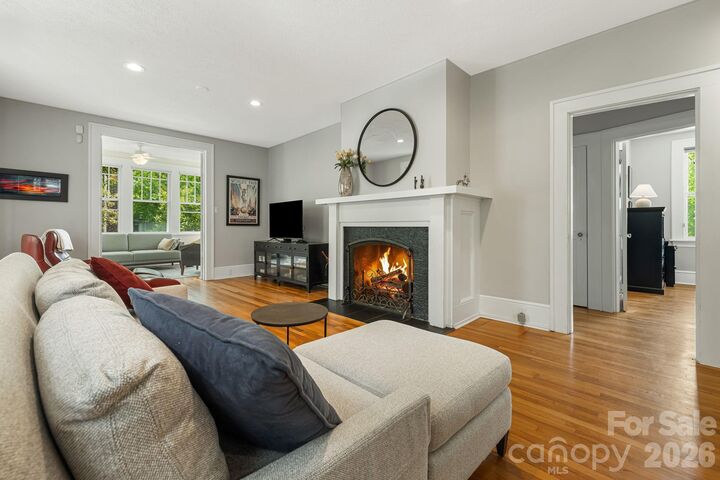 Property Photo:  52 Edwin Place  NC 28801 