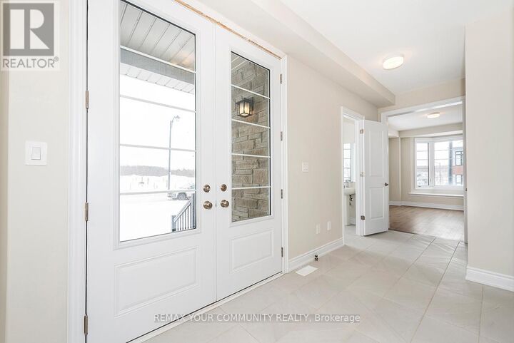 Property Photo:  115 Bearberry Rd Road  ON L9X 2C9 