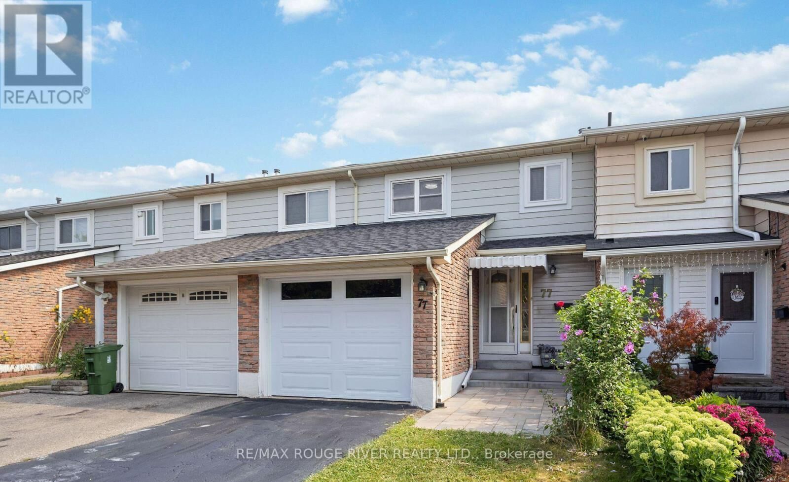 Property Photo:  77 Lowry Square  ON M1B 1N7 