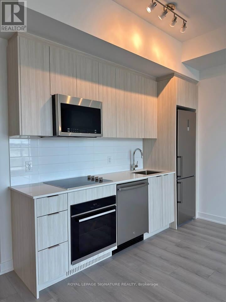 Property Photo:  743 Warden Avenue 219  ON M1L 4A8 