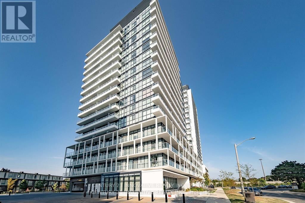 Property Photo:  180 Fairview Mall Drive 517  ON M2J 0G4 