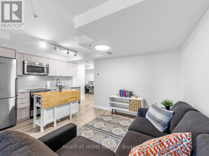 Property Photo:  295 Adelaide Street West 1210  ON M5V 0L4 