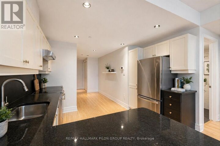 Property Photo:  950 Marguerite Avenue 109  ON K1K 3T8 