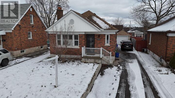 Property Photo:  67 Highland Avenue Main Floor  ON L1H 6A4 