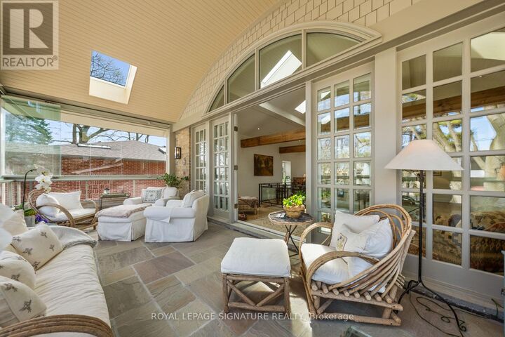 Property Photo:  4 Neville Park Boulevard  ON M4E 3P6 