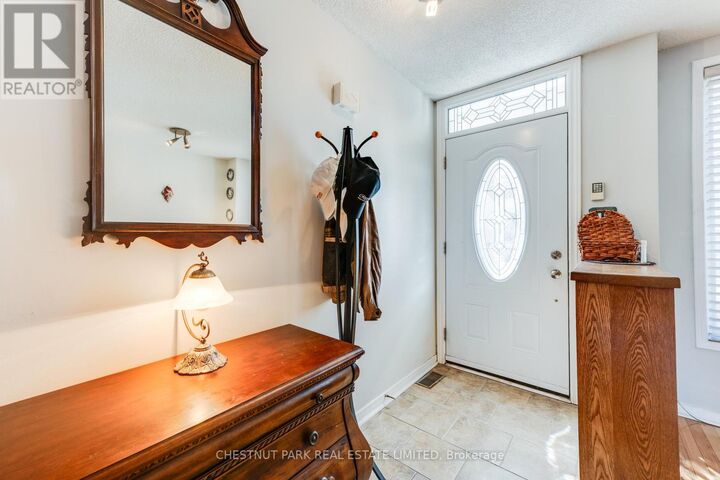 Property Photo:  140 Bathurst Street Th8  ON M5V 3N8 