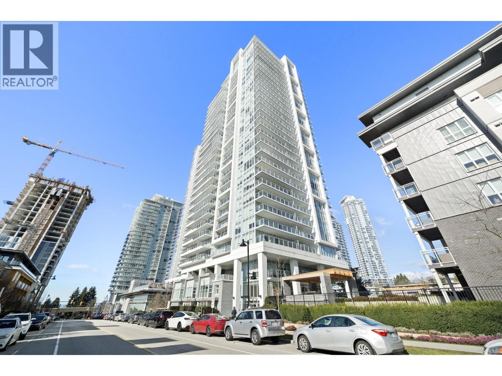 Property Photo:  525 Foster Avenue 2206  BC V3J 0H6 