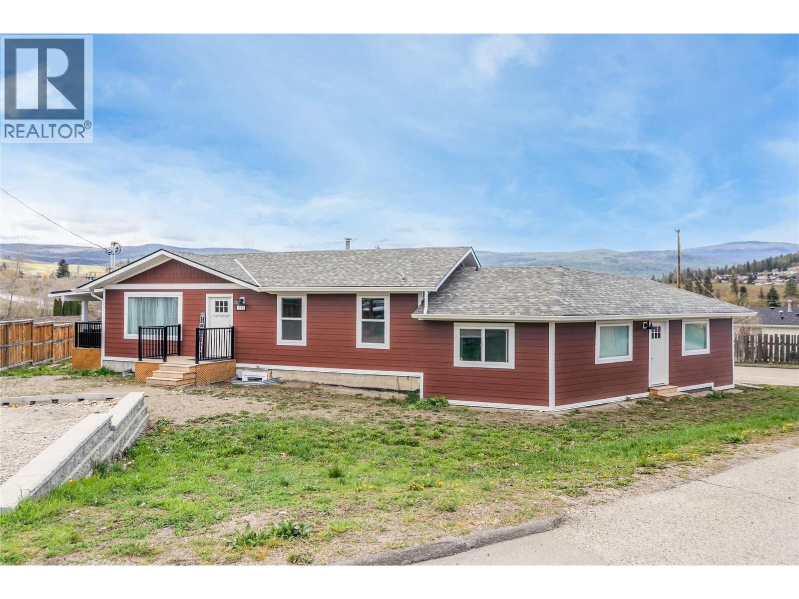 Property Photo:  1559 Duncan Court  BC V1P 1L2 