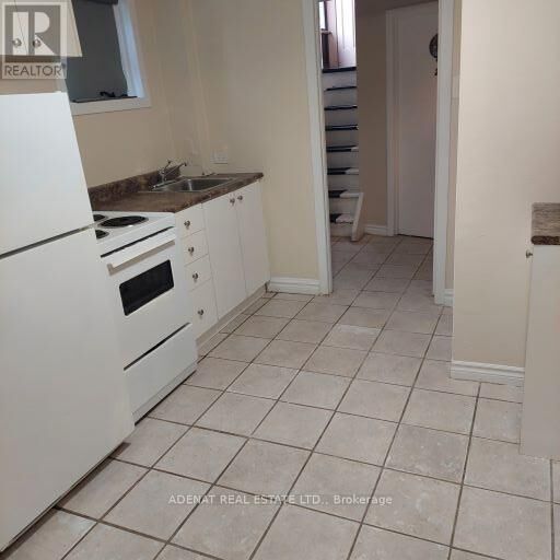 Property Photo:  146 Fairholme Avenue Bach  ON M6B 2X2 