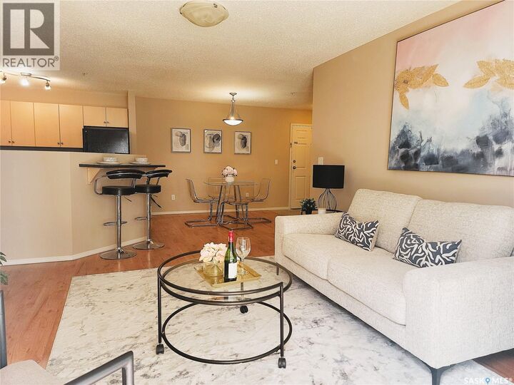Property Photo:  204 303 Lowe Road  SK S7S 1P2 