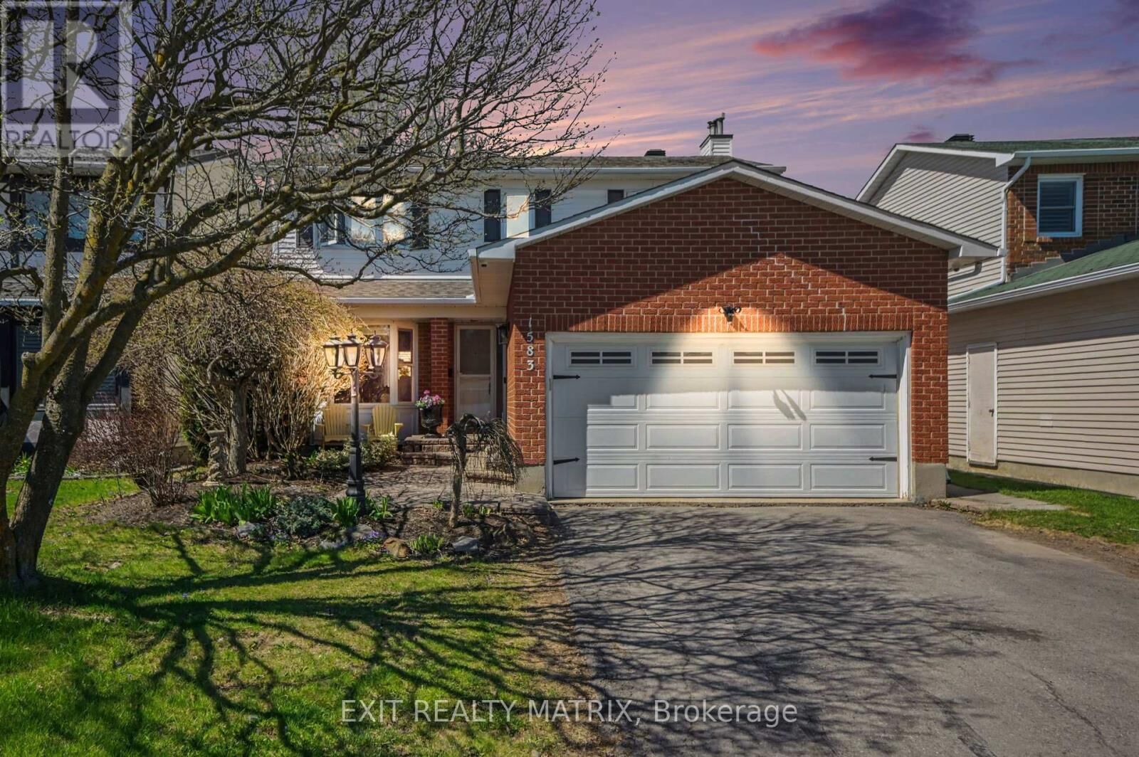 Property Photo:  1583 Sunview Drive  ON K1C 5A6 