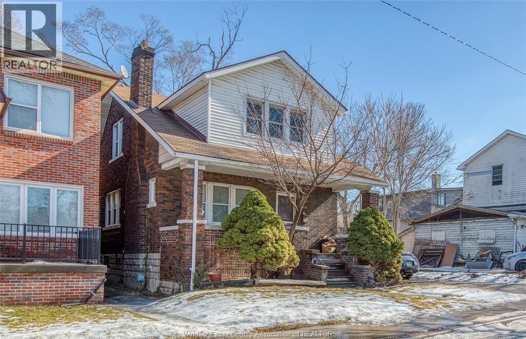 Property Photo:  478 Rosedale Avenue Upper  ON N8X 1X6 